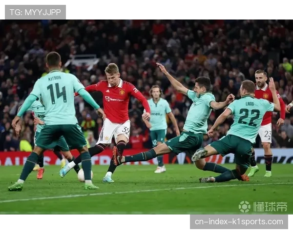 特温特对阵福伦丹数据对比：23次射门9次射正的进攻效率